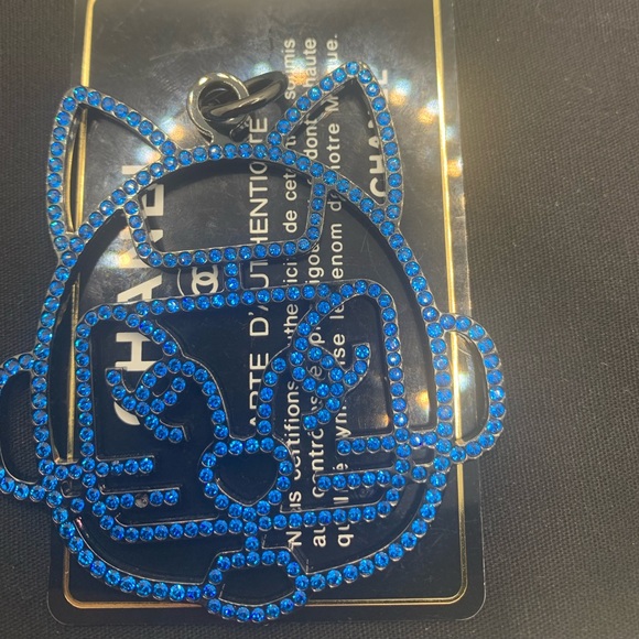 Authentic Chanel Cat Pendant with Authentication Card - Picture 13 of 17